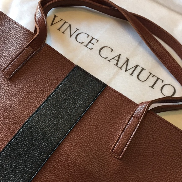 Vince Camuto Vegan Leather Bag - Picture 3 of 6